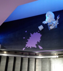 Smurf spilling colour